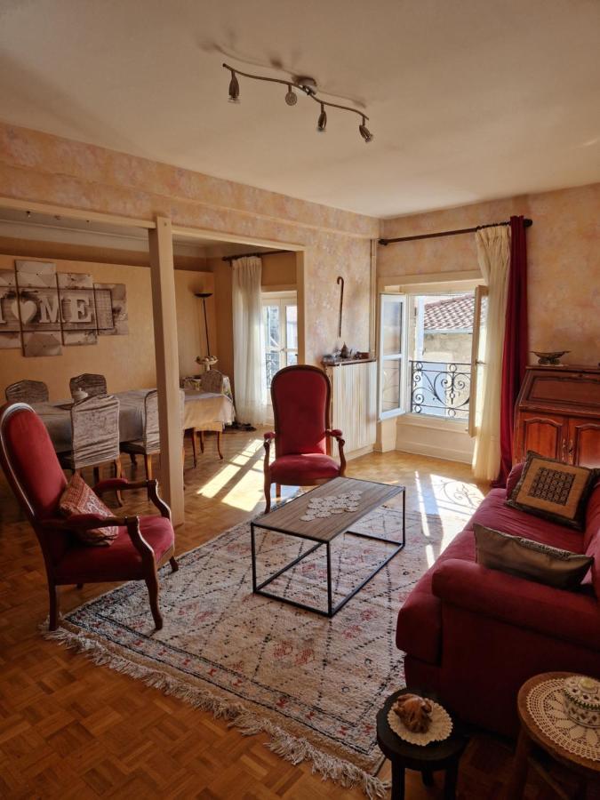 Appartement 120 M² Duplex Coeur Historique Au Calme Le Puy-en-Velay Exteriör bild