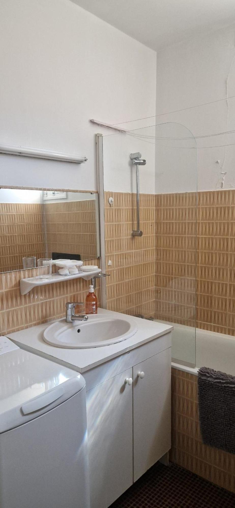 Appartement 120 M² Duplex Coeur Historique Au Calme Le Puy-en-Velay Exteriör bild
